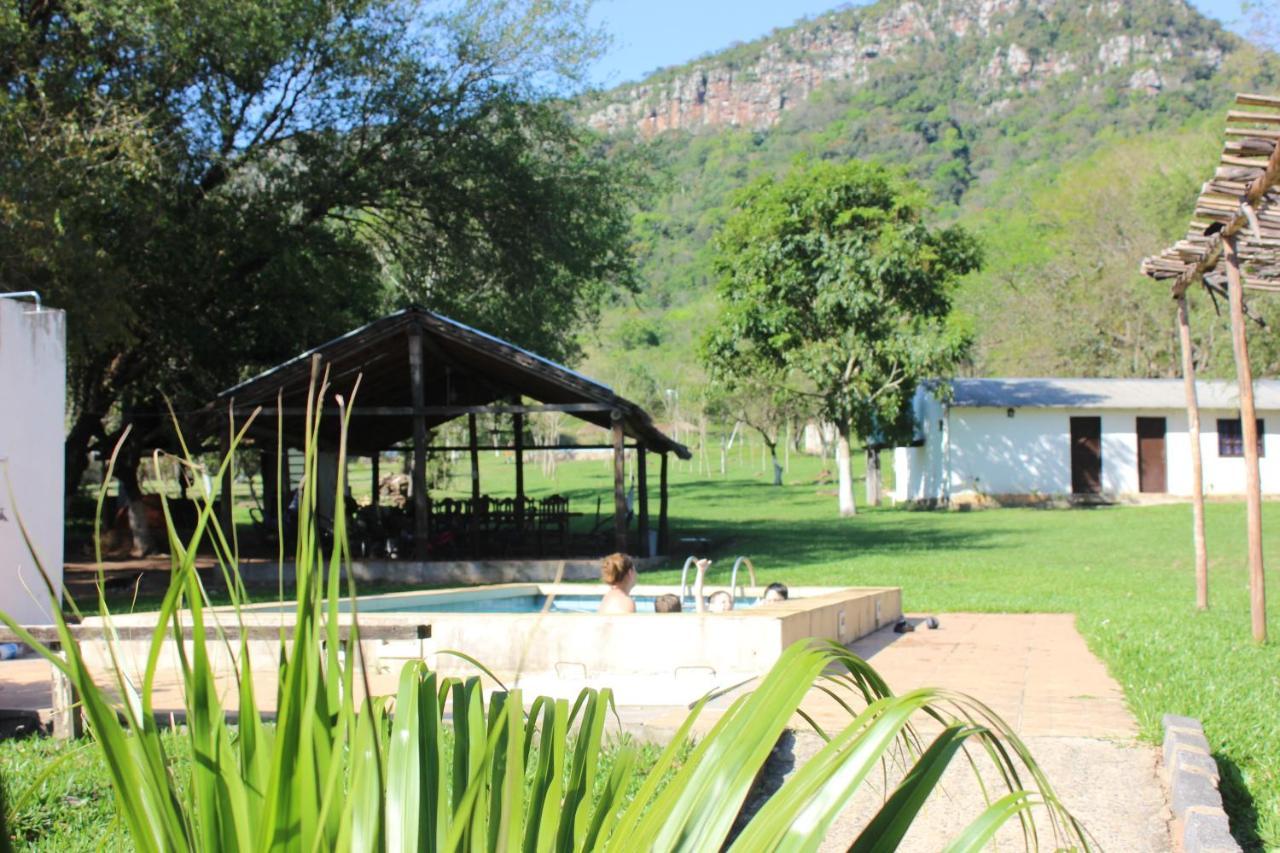 Posada San Miguel ปารากัวริ ภายนอก รูปภาพ